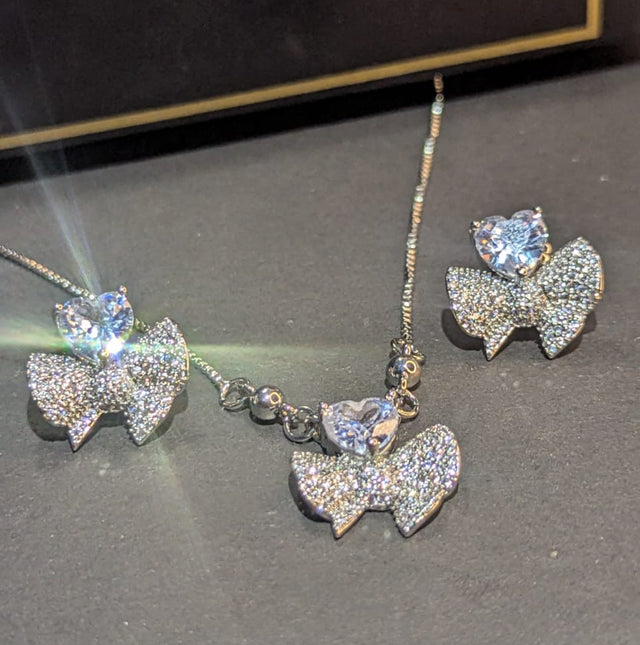 Crystal Ribbon Necklace with Earrings Set