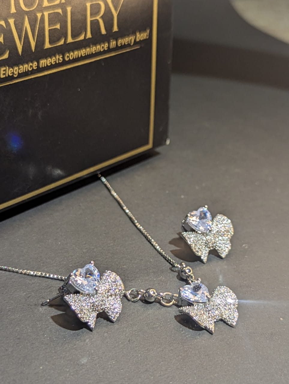 Crystal Ribbon Bracelets+Earing